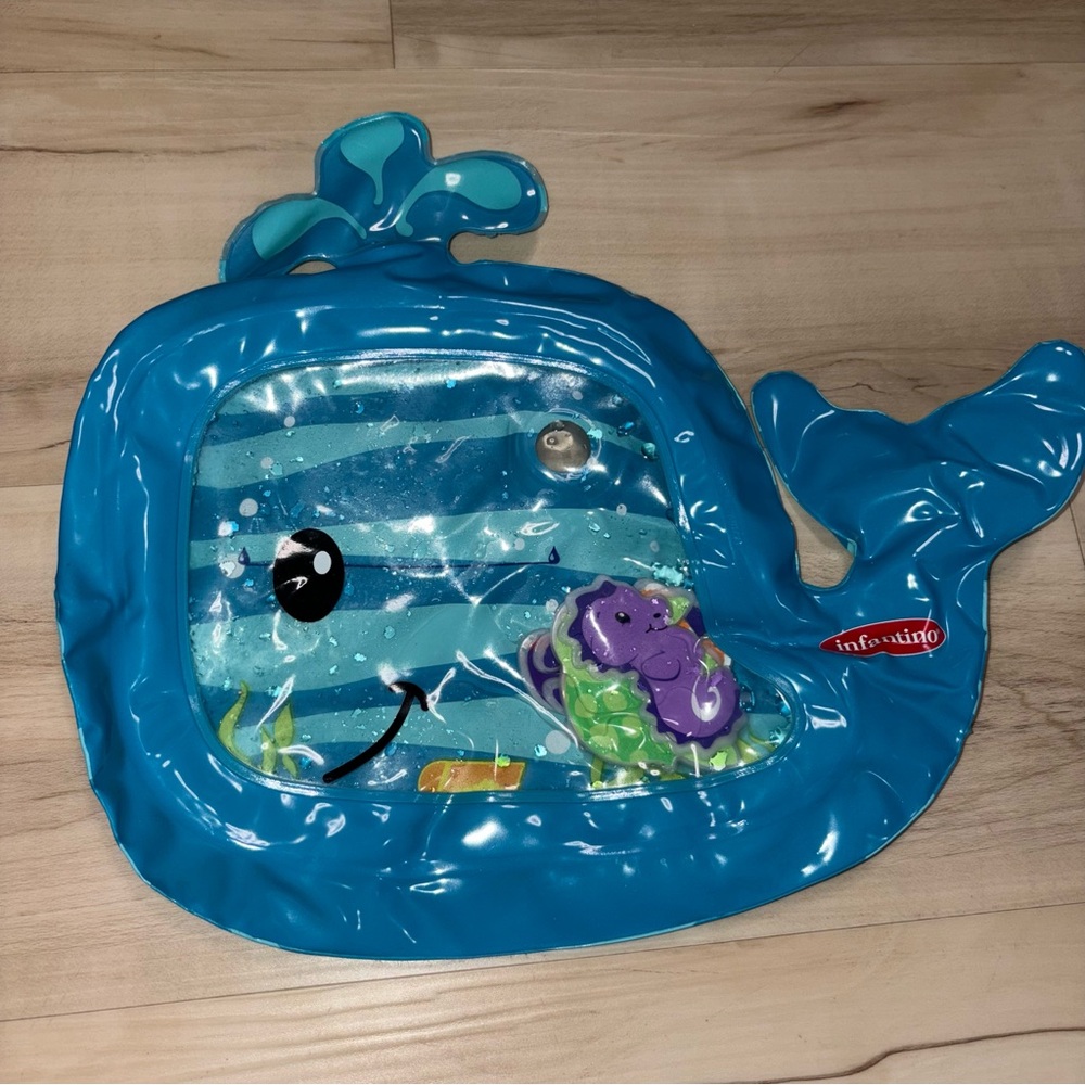 Infantino Blue Whale Play Mat